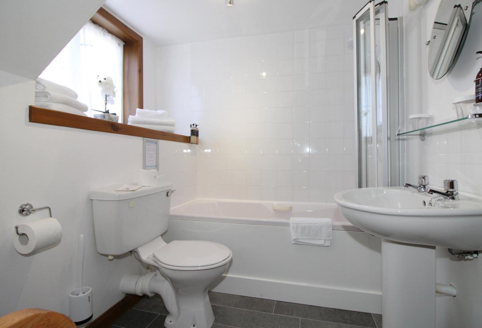 Temple View Hotel Carinish 외부 사진